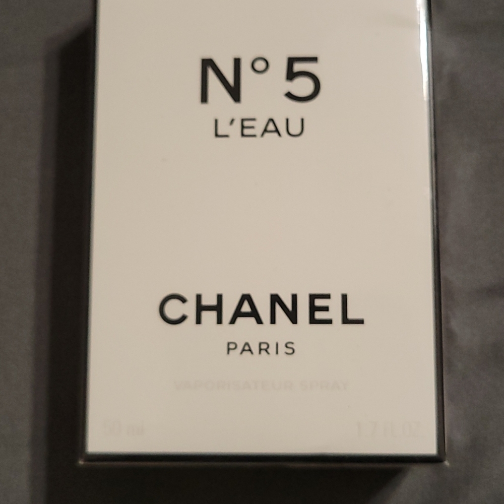 Chanel No 5 L'eau